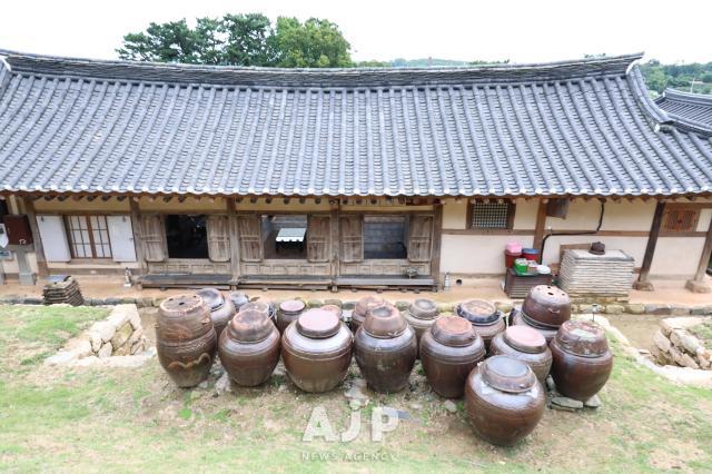 논산명재고택