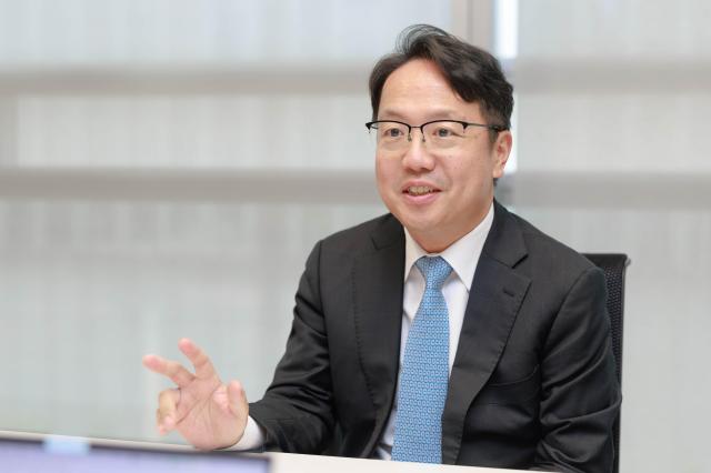 이기덕 삼성증권 CM본부장이 아주경제와의 인터뷰 질문에 답하고 있다 사진유대길 기자 dbeorlf123ajunewscom