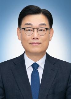[아주초대석] K-배터리, 삼원계·LFP 투트랙으로 주도권 강화…정부 지원 절실 