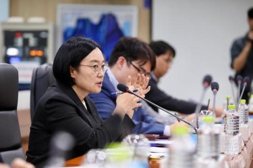  한성숙 중기장관 벤처4대 강국 종합대책 마련