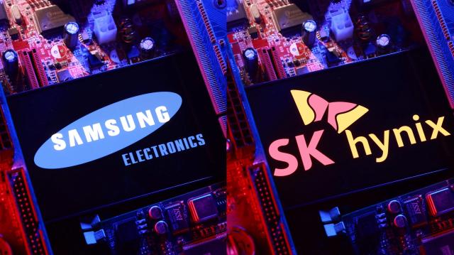 Samsung Electronics and SK hynix logo on computer motherboards Reuters-Yonhap