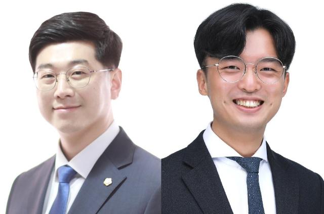김동헌 전주시의원왼쪽과 이성국 전주시의원