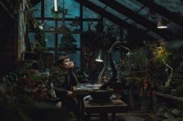 [최씨네 리뷰] 치통처럼 번지는 불안, 파도치는 감정…어쩔수가없다