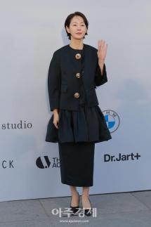 [포토] 명세빈, 미스지콜렉션 2026 S/S 블루밍 시즌 패션쇼 참석