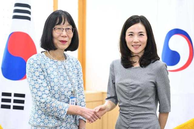 사진외교부