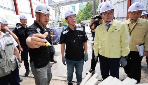 공사현장 불시점검 나선 노동장관 빠른 건축보다 안전 건축이 중요