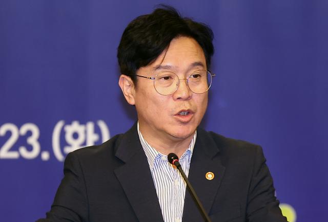 김영훈 고용노동부 장관 사진연합뉴스