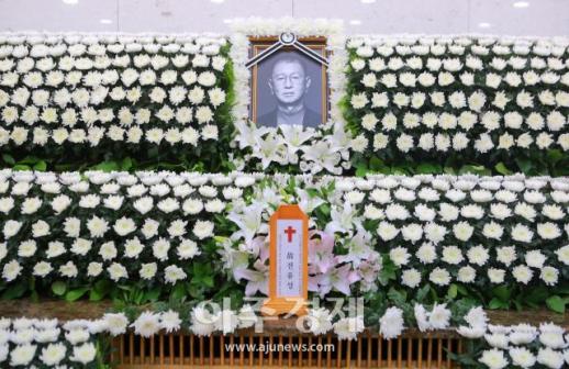 [포토] 개그계 대부 전유성, 폐기흉 악화로 별세