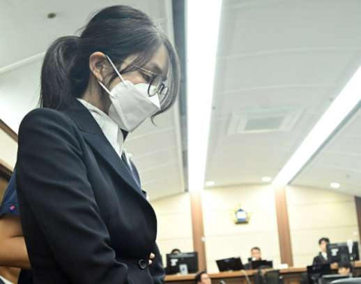 특검 기소 김건희 재판, 다음 달 증인으로 윤상현·이준석 부른다