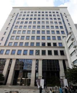 김건희 특검, 매경 장대환 회장 배우자 압수수색…이배용 연계 의혹