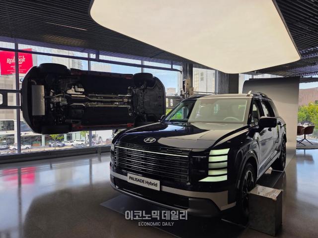 현대 모터스튜디오 3층에 위치한 현대자동차의 팰리세이드 사진류청빛 기자