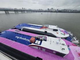 Seoul Mayor apologizes after ferry service halted amid technical glitches