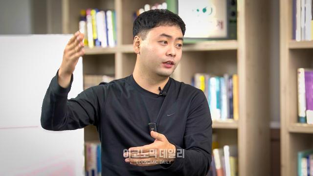 Sign CEO 옌신