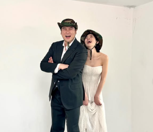 이장우, ♥조혜원과 웨딩화보…여러분 저 장가갑니다