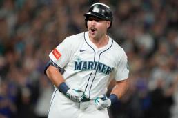 [주목! 이 선수] 스위치 히터 롤리, MLB 포수 최초 60홈런…저지 넘고 AL MVP 획득?