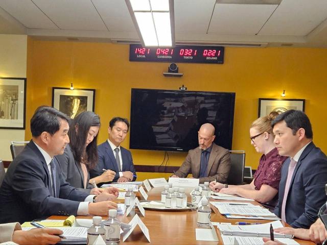South Korea and the U.S. held their first visa working group meeting in Washington, D.C. to prevent incidents like the detention of Korean workers in Georgia.