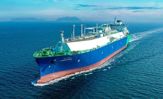 A Hanwha-built LNG carrier at sea Courtesy of Hanwha Ocean