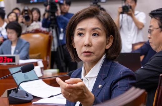 나경원 李 선출권력 우위론 거짓말…김현지 가장 센 권력