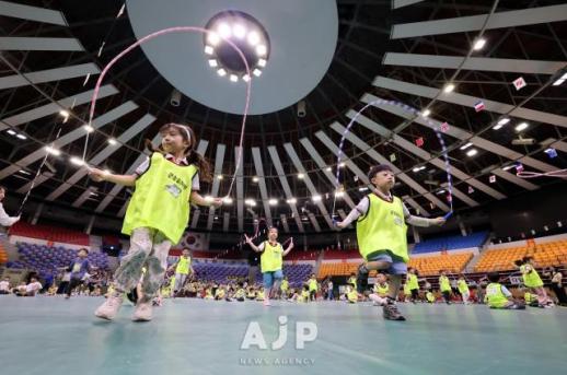 PHOTOS: Kindergarteners show off skills at jump rope competition