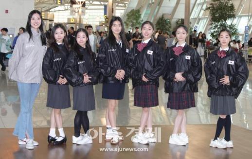 [포토] 한국 발레 국가대표, 러시아 국제콩쿠르 출전