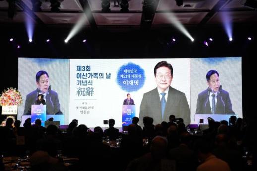 한미 관세협상 신중한 결정 필요 80% 응답 [코리아리서치]