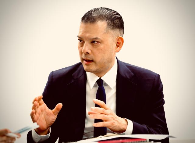 SK증권 한정호 글로벌사업부 대표가 지난 9월 인터뷰를 진행하고 있는 모습 사진조보희 기자