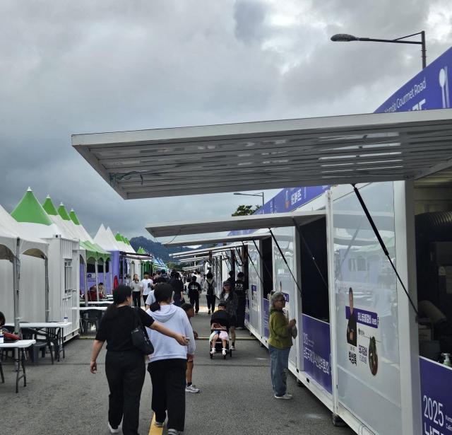 2025 남도국제미식산업박람회가 개막 이후 ‘남도 대표 맛집 미식로드’가 관람객들의 미각을 사로잡는 박람회 핵심 콘텐츠로 주목받고 있다사진전남도