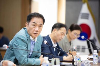 [강대웅의 정문일침(頂門一鍼)] 정장선 평택시장 "30년 정치 여정 '후회'도 '아쉬움'도 없다"