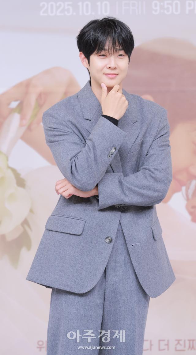 [포토] 최우식, 멋짐 가득 포즈