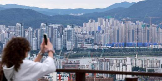 강남은 20억도 부족...서울 59㎡ 아파트 평균 매매가 10억 넘었다