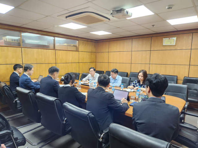 KEPCO strengthens ties with Vietnam in nuclear energy push