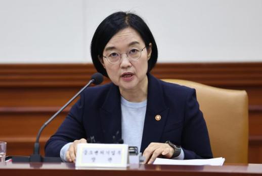 [2025 국감] 한성숙 중기부 장관 K중기 세계 활약 뒷받침에 역량 집중