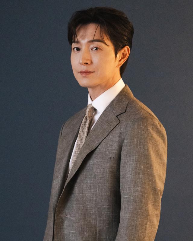 배우 정성일 사진에이투지엔터테인먼트