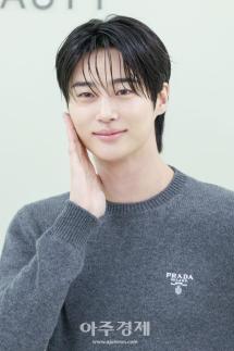 [포토] 변우석, 촉촉한 입술