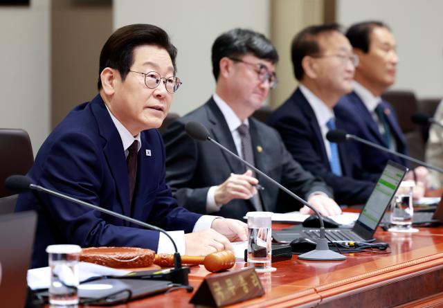 이재명 대통령이 14일 서울 용산 대통령실 청사에서 열린 국무회의에서 발언하고 있다사진연합뉴스