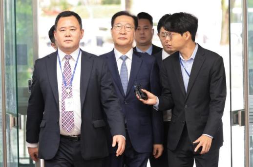 박성재 구속 기로 내란가담 법리 공방...건진법사, 재판서 김건희 금품 전달 인정