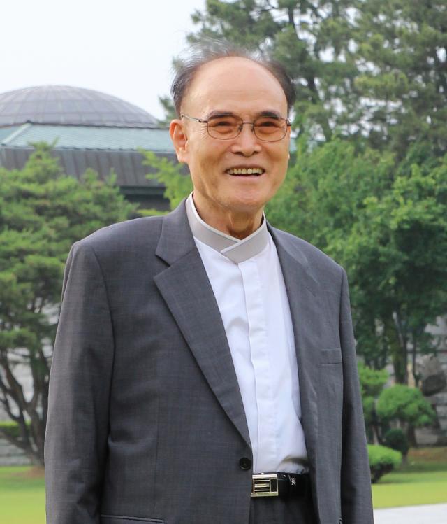 송천은 전 원광대학교 총장