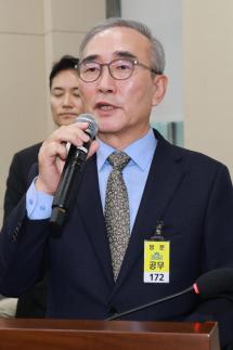 [2025 국감] 김영섭 KT 대표 소액결제 해킹 사전 예방조치 미흡…혁신할 것