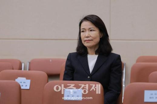[포토] 국정감사 증인으로 출석한 이진숙 전 방송통신위원장