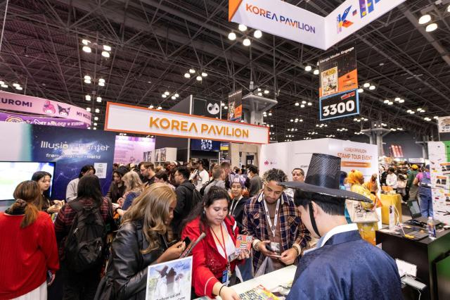 콘진원은 지난 10월 9일부터 12일까지 나흘간 미국 뉴욕에서 열린 ‘2025 뉴욕 코믹콘New York Comic Con 2025’에 한국공동관을 운영하며 한류 콘텐츠 지식재산IP의 북미 시장 진출을 성공적으로 지원했다 사진콘진원