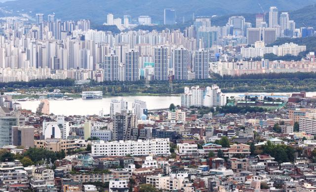 서울 남산에서 바라본 주택 단지 모습 사진연합뉴스