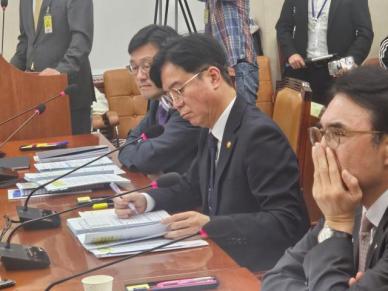[2025국감] 노란봉투법 쟁점...김영훈 원하청 창구단일화 검토