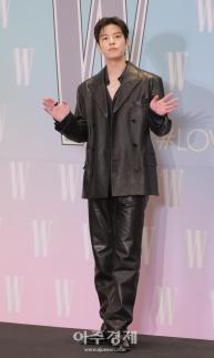 [포토] 스키즈 승민, 더블유 코리아, 제20회 유방암 인식 향상 캠페인 자선 행사 기념 포토콜 참석