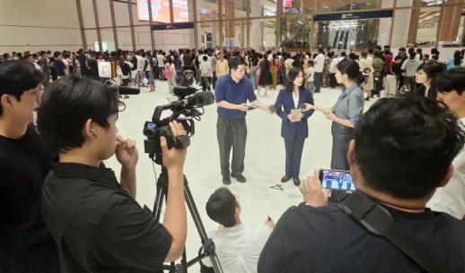 정부대응팀, 캄보디아 총리 만나 한인 구금자 송환 등 논의