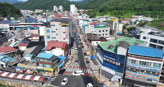 내년에 간판개선사업이 추진되는 진안읍 전경사진진안군