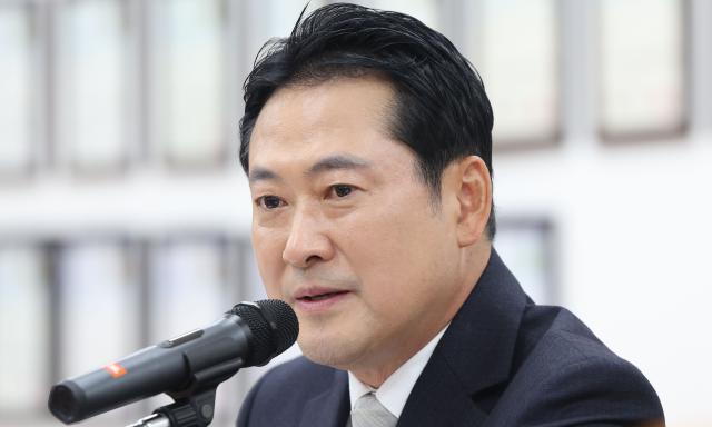 장동혁 국민의힘 대표가 16일 오전 경남 창원시 성산구 지엠비GMB 코리아에서 열린 미국 관세 정책 대응 수출기업 민생현장 간담회에서 발언하고 있다사진연합뉴스