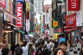 In Myeong-dong streets, anti-Chinese sentiment is nowhere