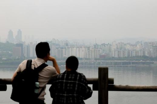 [내일 날씨] 금요일엔 전국 흐리고, 곳곳 비…낮 최고 27도