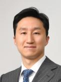 South Koreas HD Hyundai promotes heir Chung Ki-sun to chairman