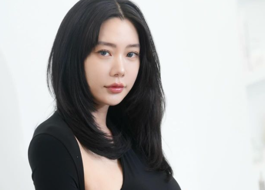 클라라, 결혼 6년 만에 파경…지난 8월 협의 이혼